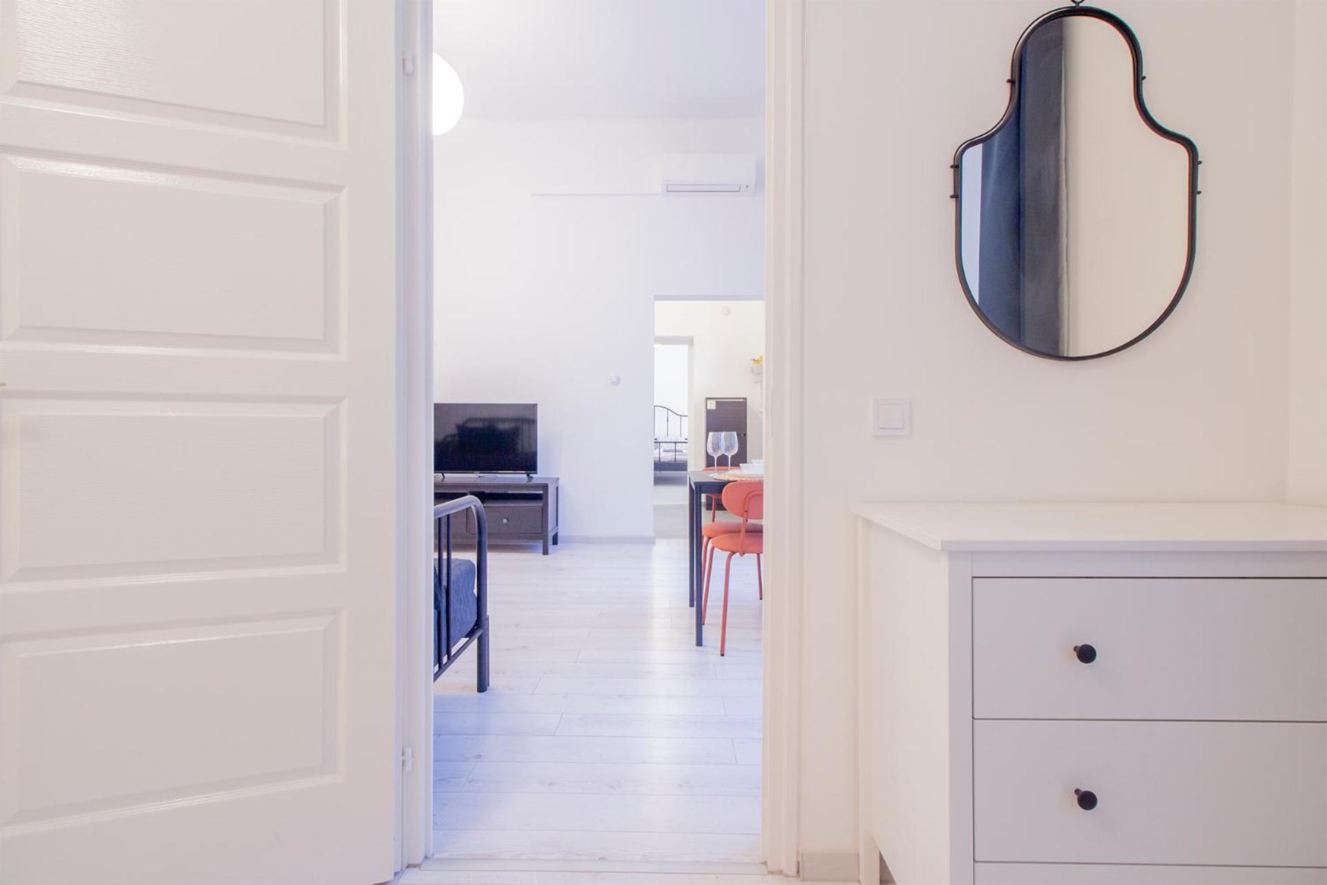 Kalvin 2Bdr Apartment With Ac Budapeste Exterior foto