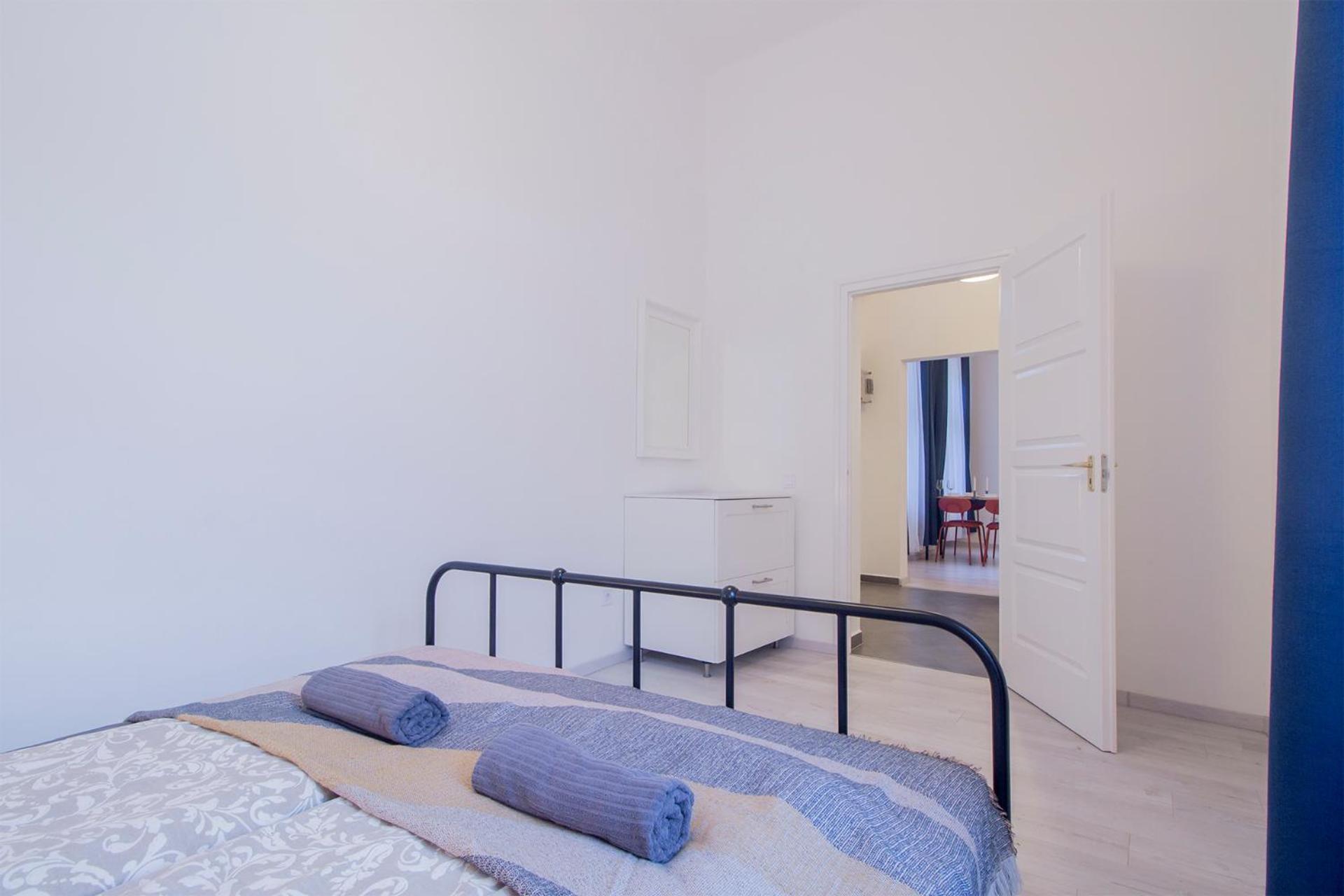 Kalvin 2Bdr Apartment With Ac Budapeste Exterior foto